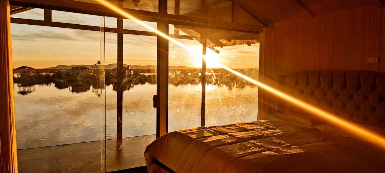 Titicaca Habitacion Panoramica Vista Al Amanecer Villa Puno Exterior photo